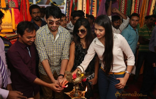 Dil Diwana Team at Silk India Expo Stills