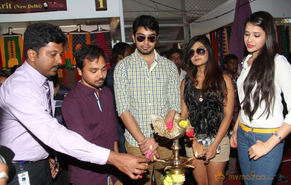 Dil Diwana Team at Silk India Expo Stills