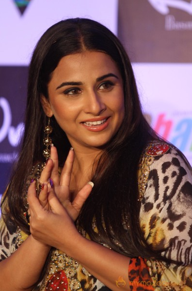 Emraan Hashmi,Vidya Balan At GHANCHAKKAR Promotion