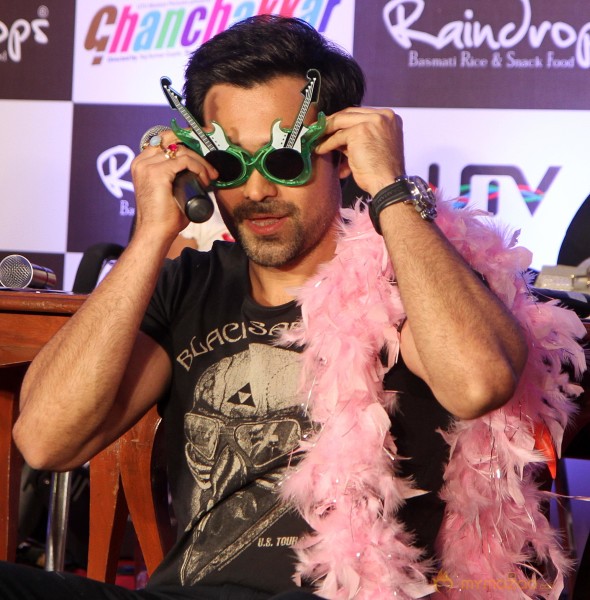 Emraan Hashmi,Vidya Balan At GHANCHAKKAR Promotion