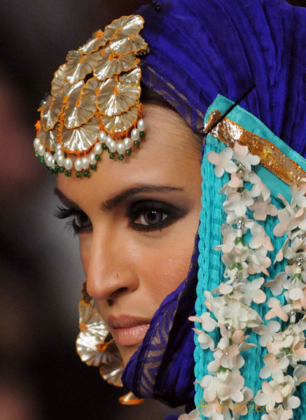Exclusive Pakistan Fashion Week 2009-Gallery 