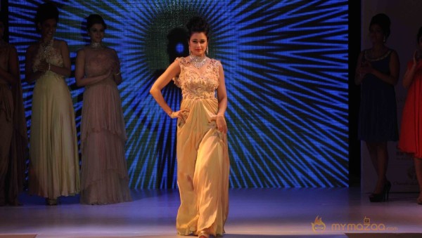 Femina Sparkle Fest 2014 Fashion Show Photos