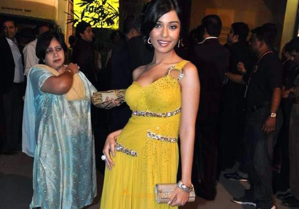 Filmfare Nominations Red Carpet Gallery