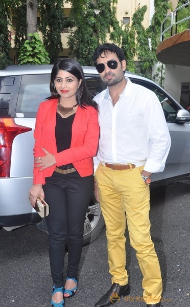 Gate Movie Team at Hastashilpi Silk India Expo Event Gallery
