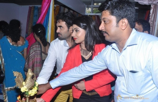 Gate Movie Team at Hastashilpi Silk India Expo Event Gallery