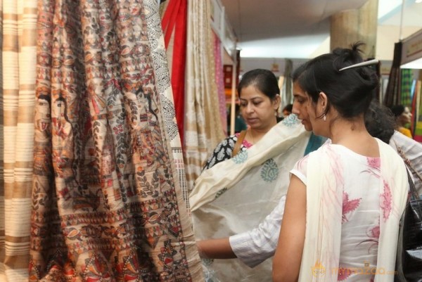 Gate Movie Team at Hastashilpi Silk India Expo Event Gallery