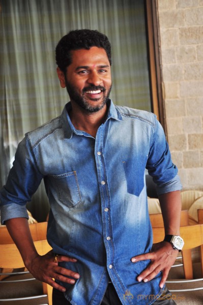 Girish Taurani & Prabhu Dheva Promote Ramaiya Vastavaiya 