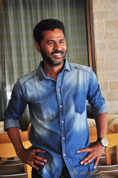 Girish Taurani & Prabhu Dheva Promote Ramaiya Vastavaiya 