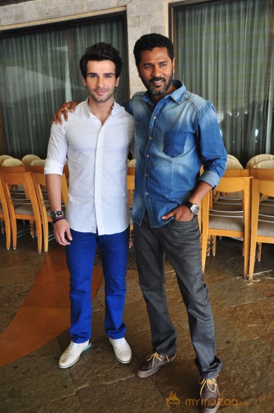 Girish Taurani & Prabhu Dheva Promote Ramaiya Vastavaiya 