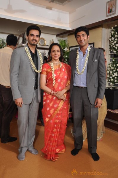 Hema Malini's Daughter Ahana Deol Engaged Vaibhav Vohra 