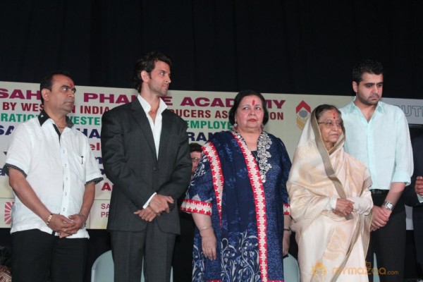 Hritik,Govinda & Urmila at Dadasaheb Phalke Academy Awards  
