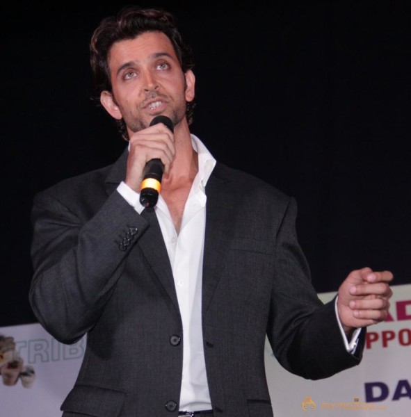 Hritik,Govinda & Urmila at Dadasaheb Phalke Academy Awards  