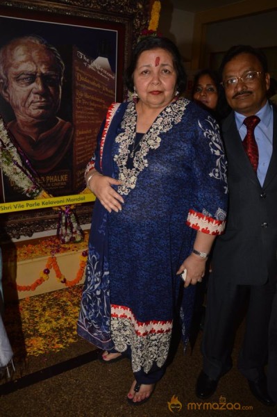 Hritik,Govinda & Urmila at Dadasaheb Phalke Academy Awards  