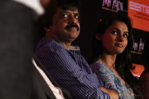 HUM-HAIN Umeed-e-Kashmir Press Meet Photo Stills