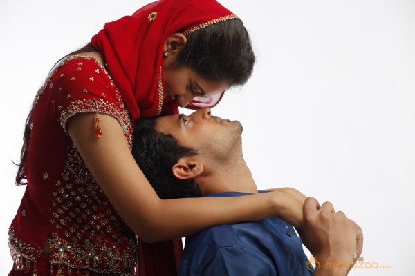Hum Thum Movie Latest Stills
