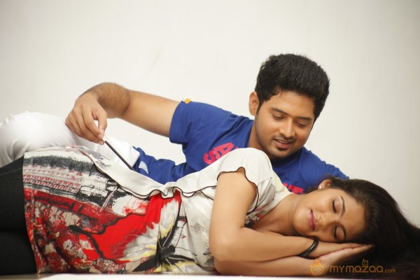 Hum Thum Movie Latest Stills