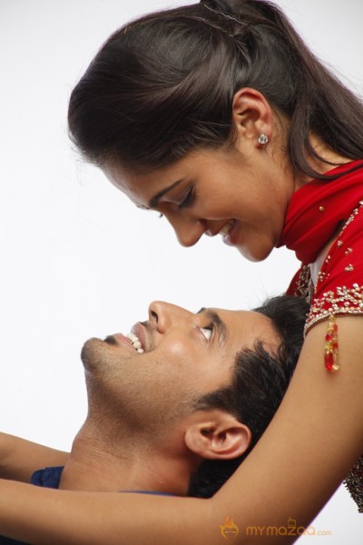 Hum Thum Movie Latest Stills