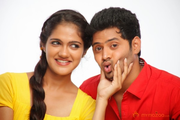 Hum Tum Movie Latest stills