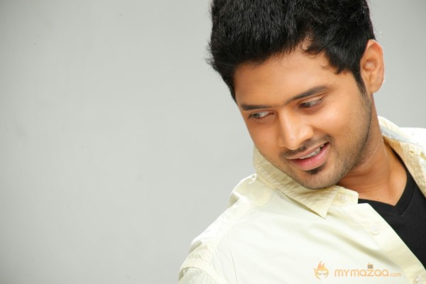 Hum Tum Movie Latest stills