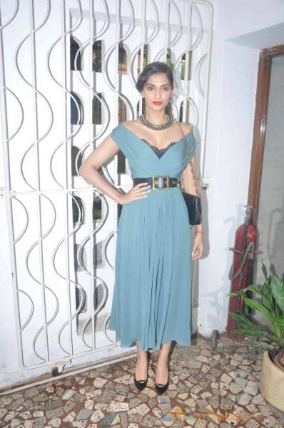 Imran Khan and Sonam At Stardust Magazine Launch