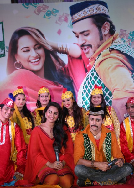 Imran & Sonakshi Launch Tayyab Ali Pyaar Ka Dushman Song 