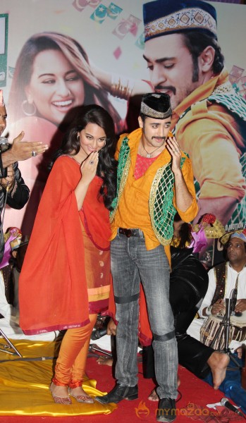 Imran & Sonakshi Launch Tayyab Ali Pyaar Ka Dushman Song 