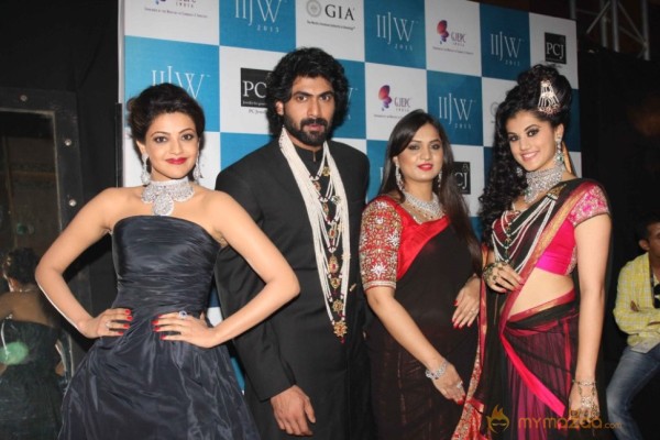 India International Jewelry Week 2013 Photos