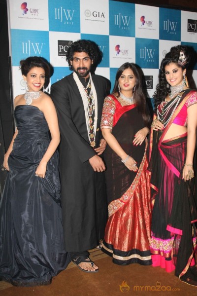 India International Jewelry Week 2013 Photos