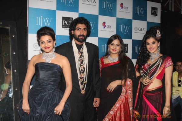India International Jewelry Week 2013 Photos