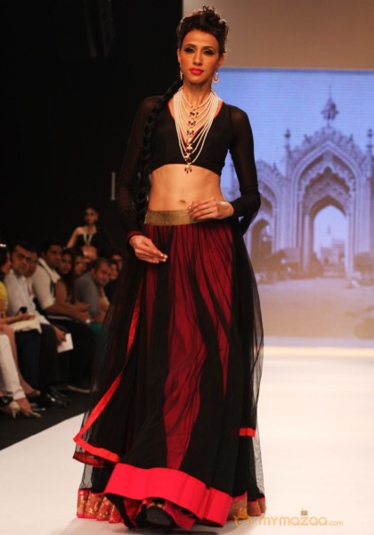 India International Jewelry Week 2013 Photos