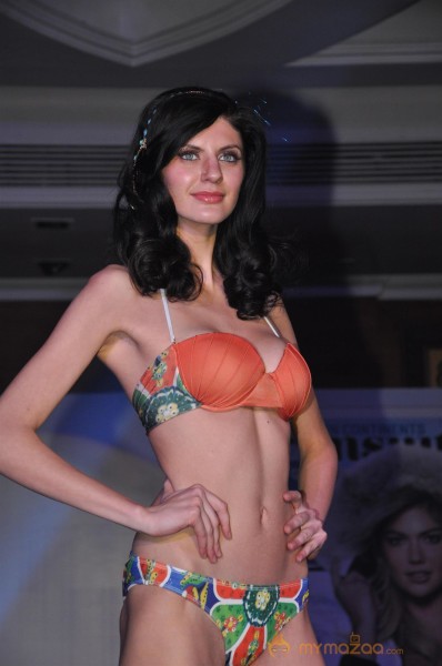 India Launched Sports Illustrated Swimsuit 2013  