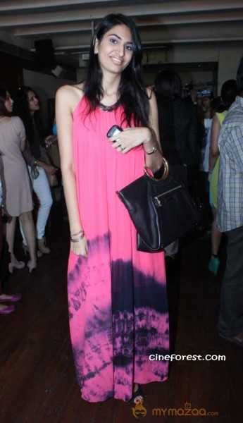 India Resort Fashion Week 2012 Photo Gallery