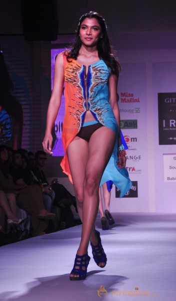 India Resortwear Fashion Week 2013 Photos