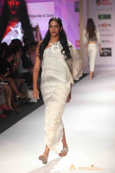 India Resortwear Fashion Week 2013 Photos