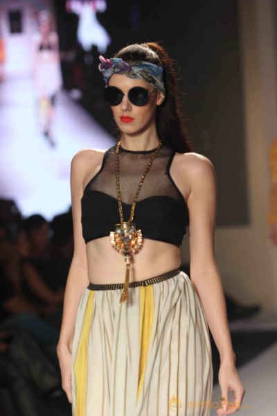 India Resortwear Fashion Week 2013 Photos2