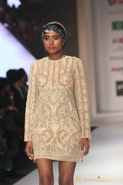 India Resortwear Fashion Week 2013 Photos2