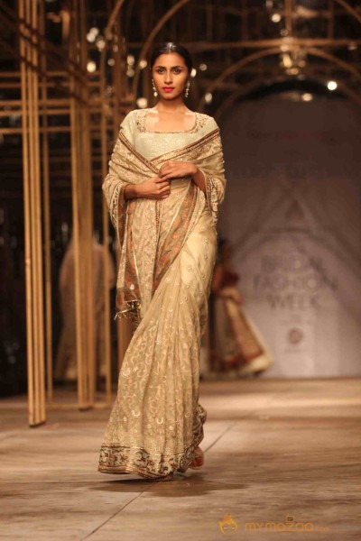 Indian Bridal Fashion Week 2013 Photos