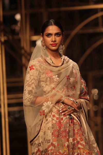 Indian Bridal Fashion Week 2013 Photos