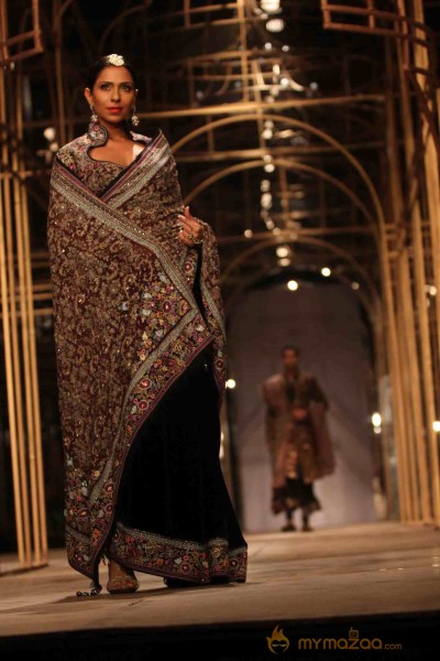 Indian Bridal Fashion Week 2013 Photos