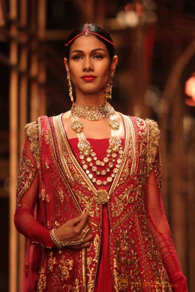 Indian Bridal Fashion Week 2013 Photos