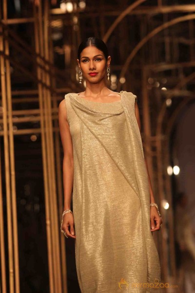 Indian Bridal Fashion Week 2013 Photos