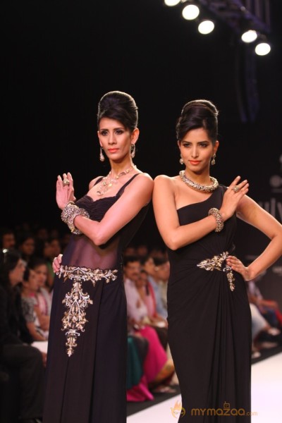 Indian Models At Saboo Fine Jewels Show at IIJW