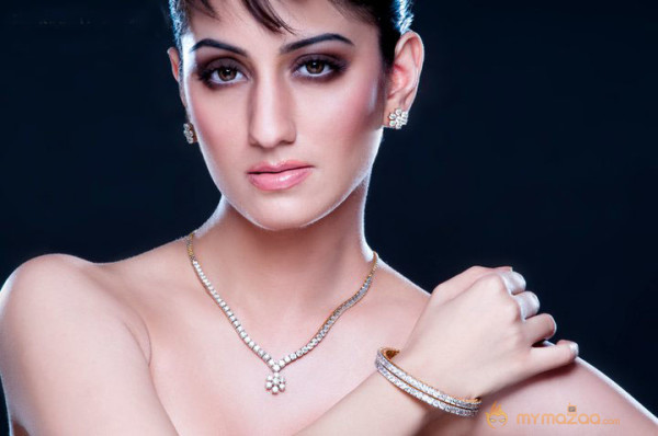 Indian Models for Jewellery Ad Shoot