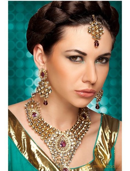 Indian Models for Jewellery Ad Shoot