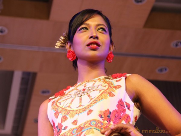 Indian Models Ramp Walk at CIFW Day3