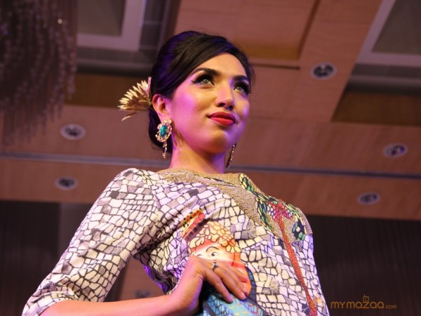 Indian Models Ramp Walk at CIFW Day3