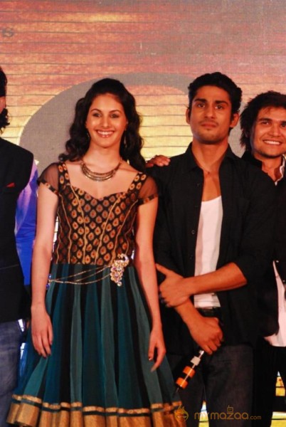 ISSAQ Hindi Movie first look launch