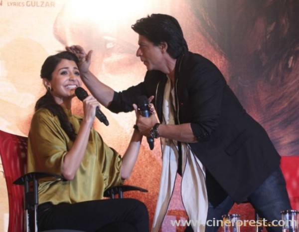 Jab Tak Hai Jan Movie Press Meet Stills