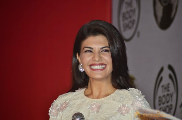Jacqueline Fernandez At Body Shop India 