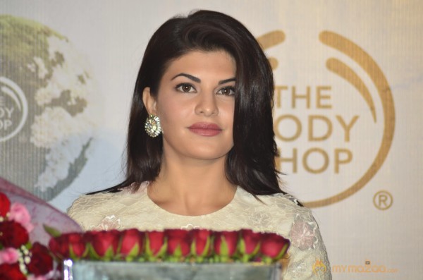 Jacqueline Fernandez At Body Shop India 